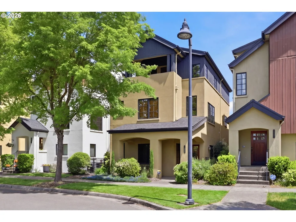 Unit for sale at 2909 LORD BYRON PL, Eugene, OR 97408