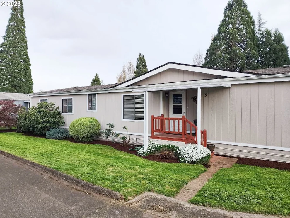 Unit for sale at 7918 SE KING RD, Milwaukie, OR 97222