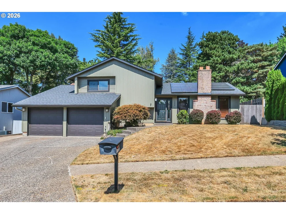 Unit for sale at 1995 SW 27TH DR, Gresham, OR 97080