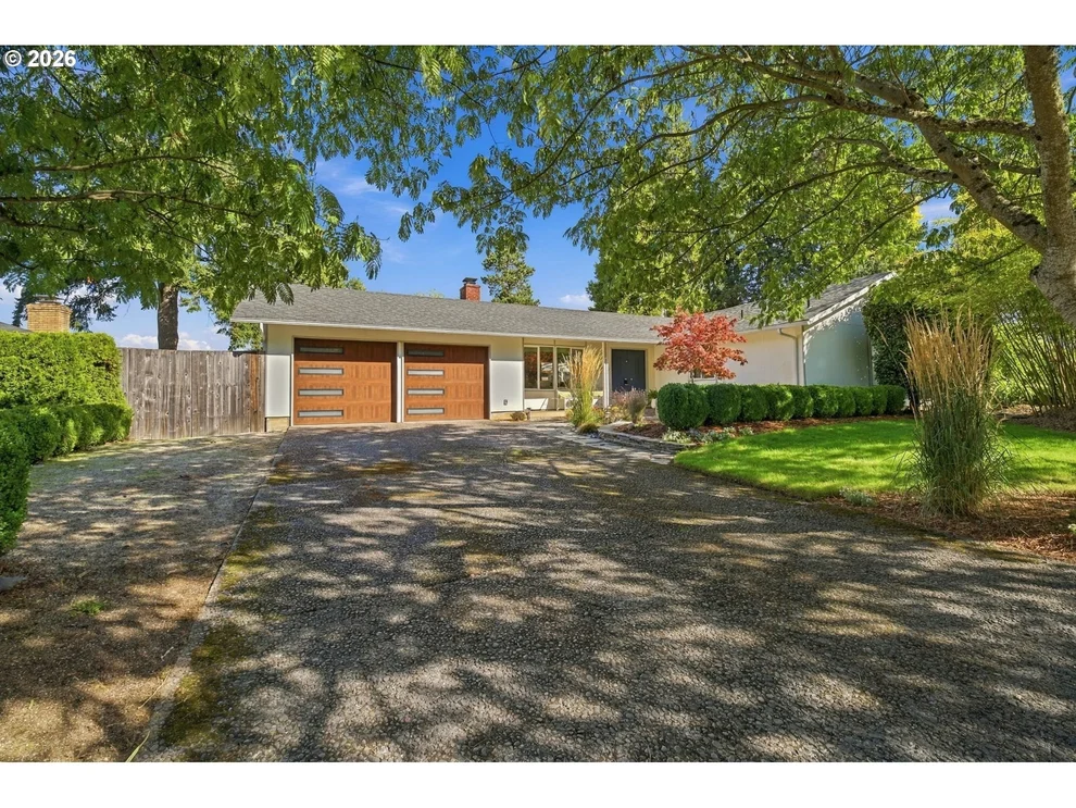 Unit for sale at 3465 STRATHMORE PL, Eugene, OR 97405
