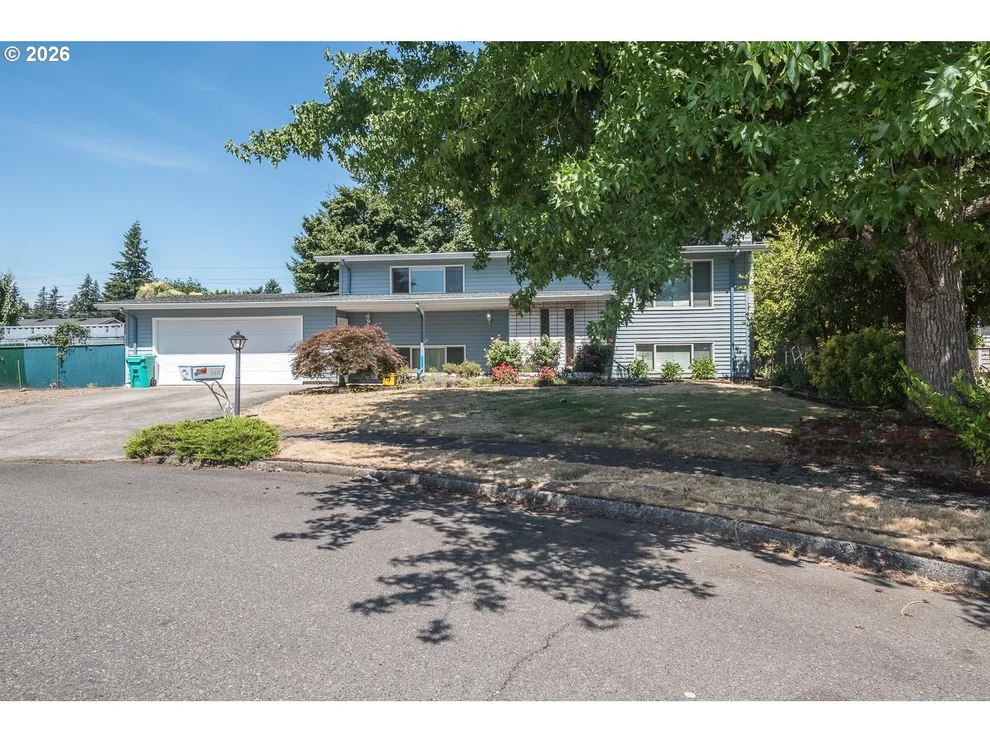 Unit for sale at 11611 NE FLANDERS ST, Portland, OR 97220