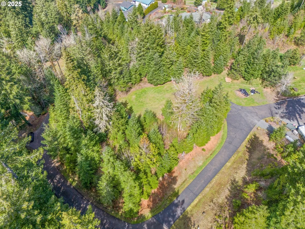 Unit for sale at 0000 Whitewater RD, Springfield, OR 97478
