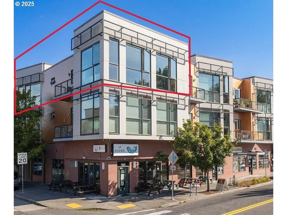 Unit for sale at 838 SE 38TH AVE, Portland, OR 97214