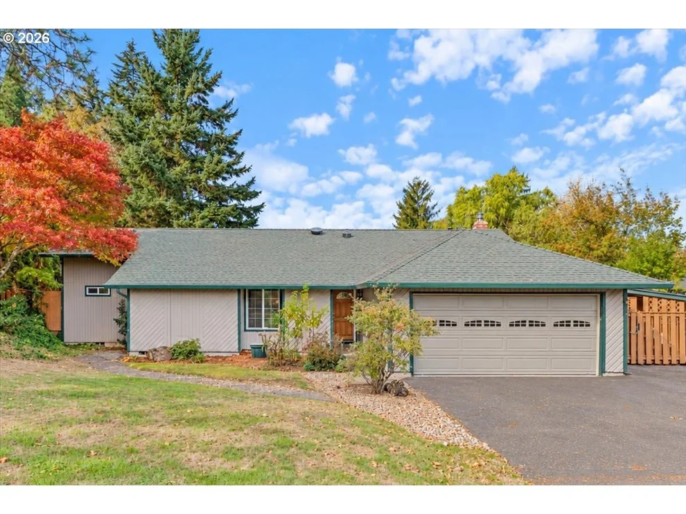 Unit for sale at 2631 SE CONCORD RD, Milwaukie, OR 97267