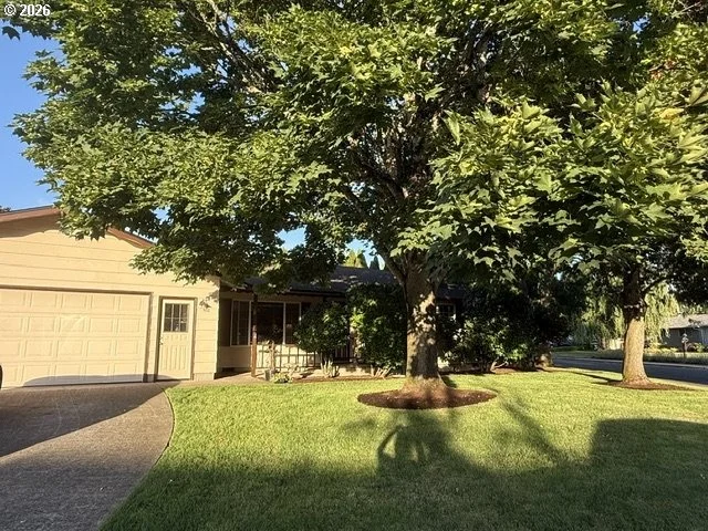 Unit for sale at 3353 WISTERIA ST, Eugene, OR 97404