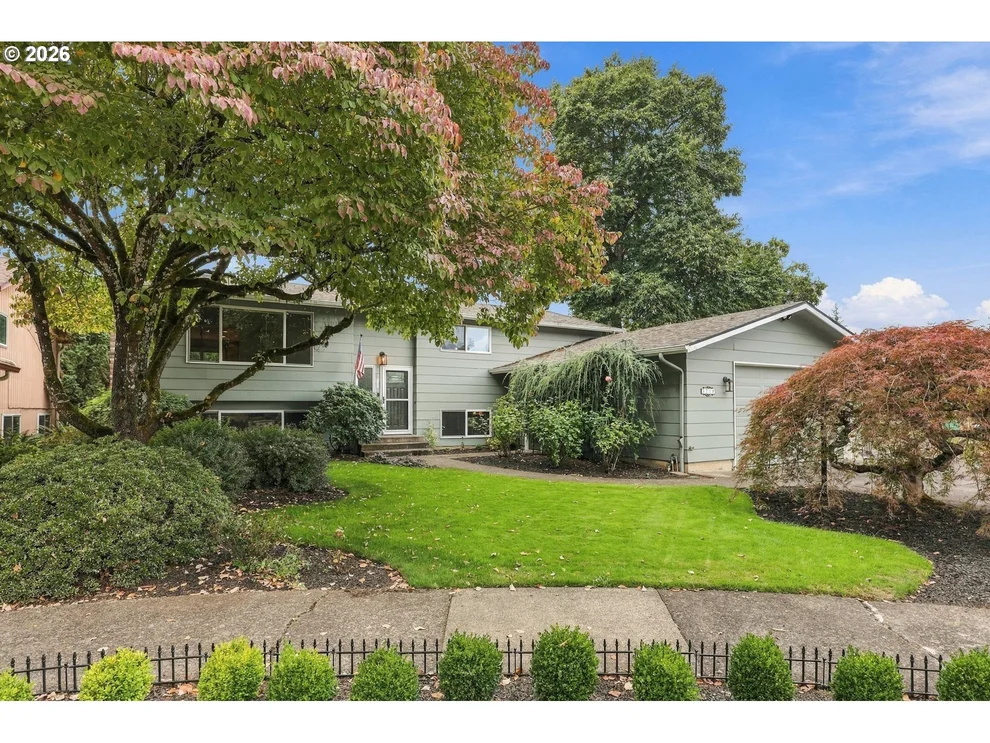 Unit for sale at 3719 SE 153RD AVE, Portland, OR 97236