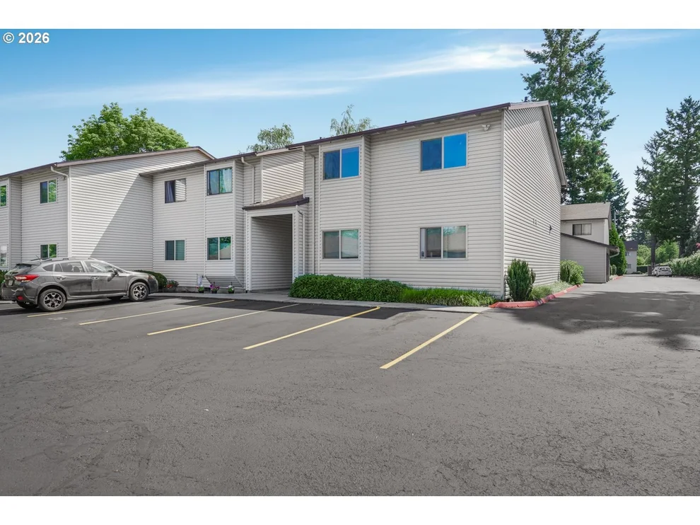 Unit for sale at 12510 SE STARK ST, Portland, OR 97233