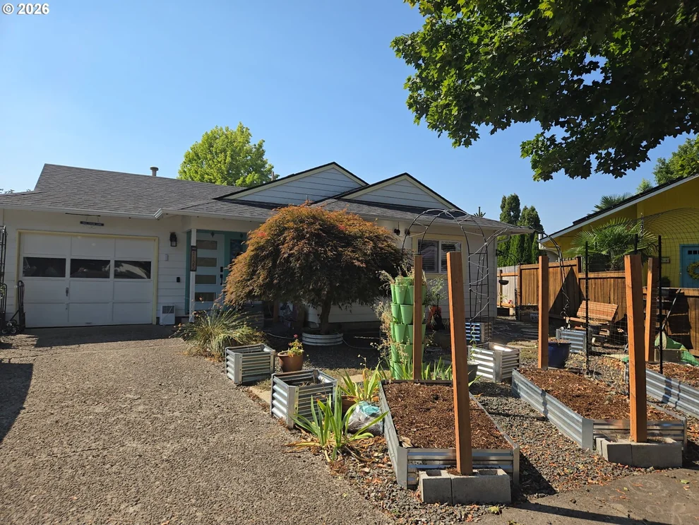 Unit for sale at 1123 TYSON LN, Eugene, OR 97404