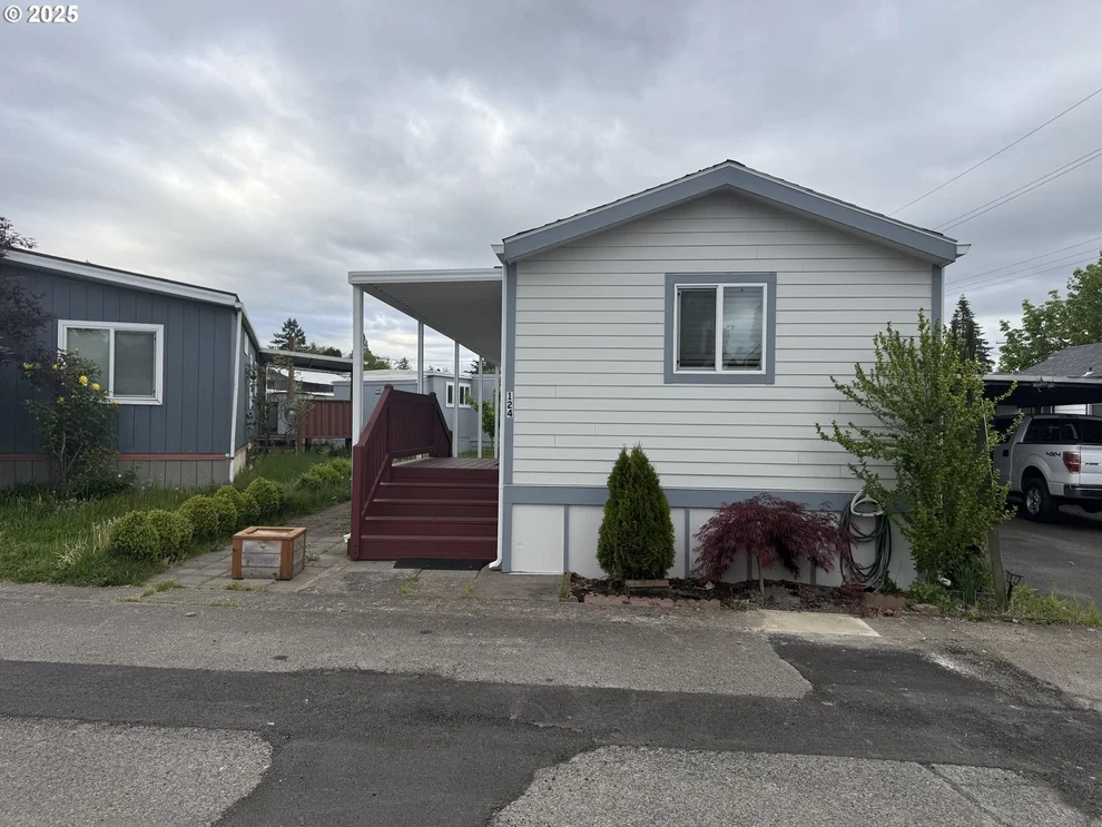 Unit for sale at 13045 SE STARK ST, Portland, OR 97233
