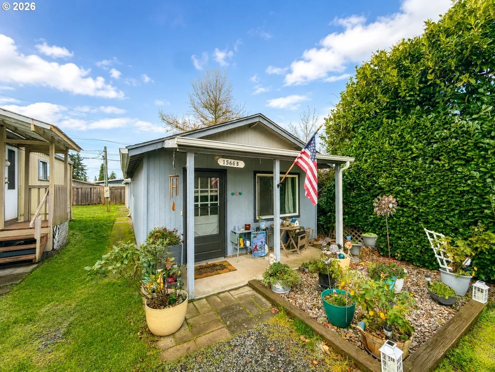 Unit for sale at 1566 LAURA ST, Springfield, OR 97477