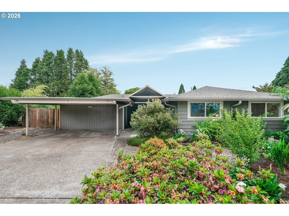 Unit for sale at 9588 SW FREWING CT, Portland, OR 97223