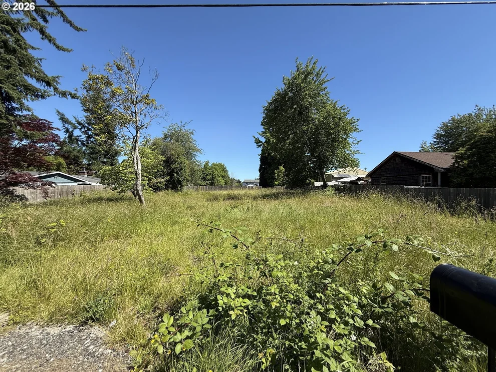 Unit for sale at 3777 SE 14TH ST, Gresham, OR 97080