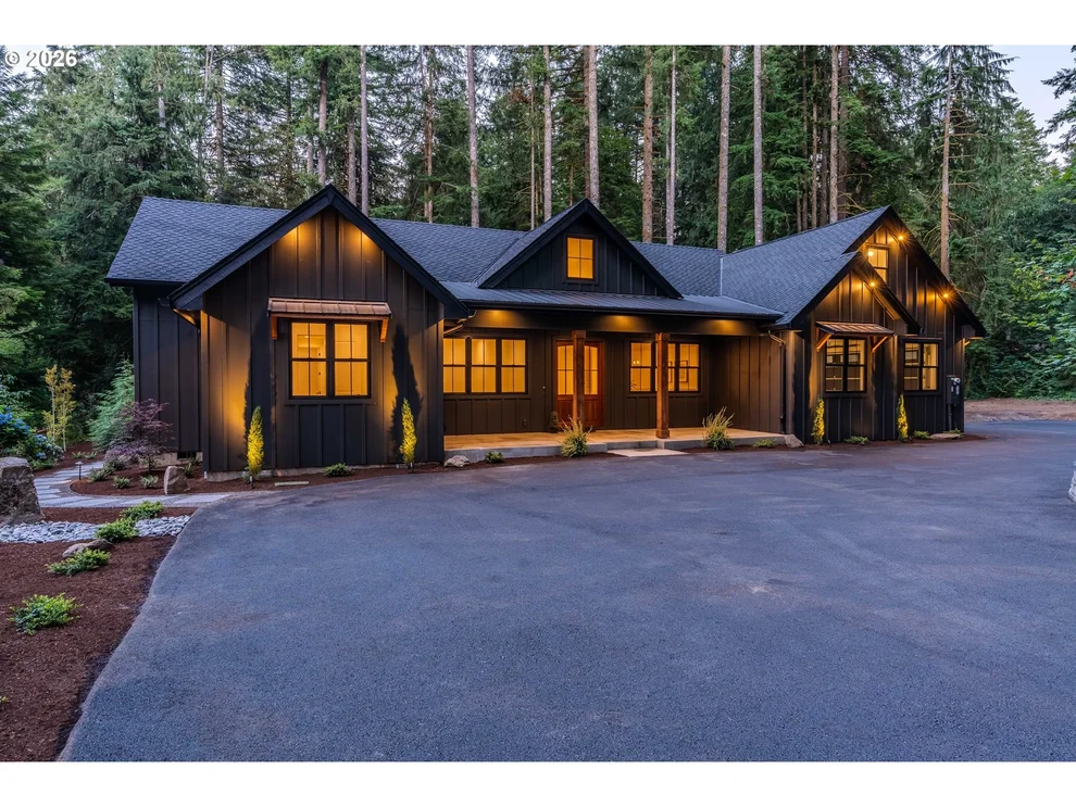 Unit for sale at 21054 E Country Club RD, Brightwood, OR 97011