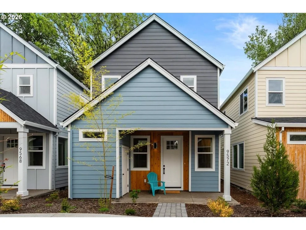 Unit for sale at 9588 SW 91st AVE, Portland, OR 97223