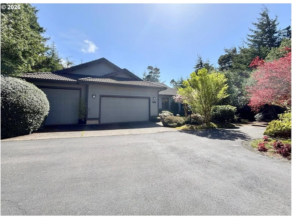 Unit for sale at 5009 KELSIE CT, Florence, OR 97439