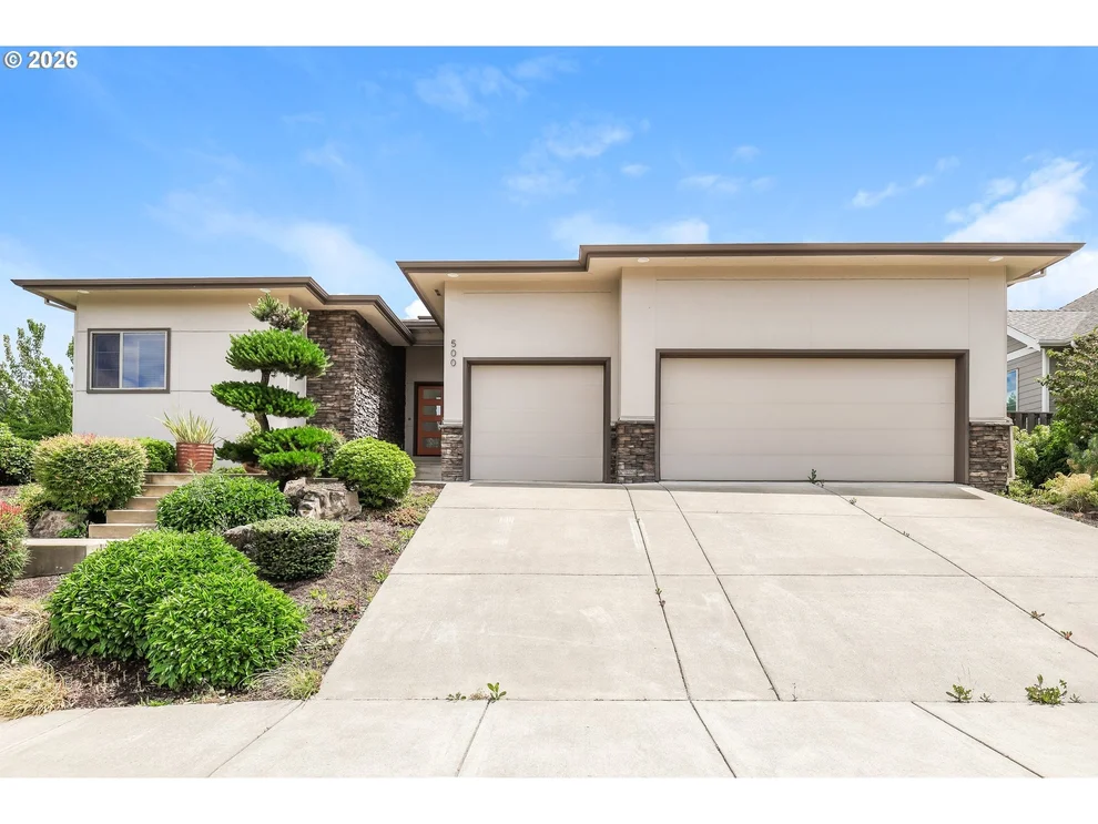 Unit for sale at 500 YAPA DR, Silverton, OR 97381