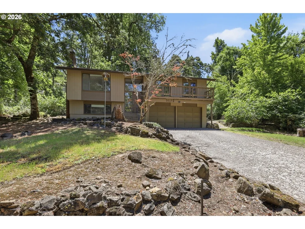 Unit for sale at 2879 TIMBERLINE DR, Eugene, OR 97405
