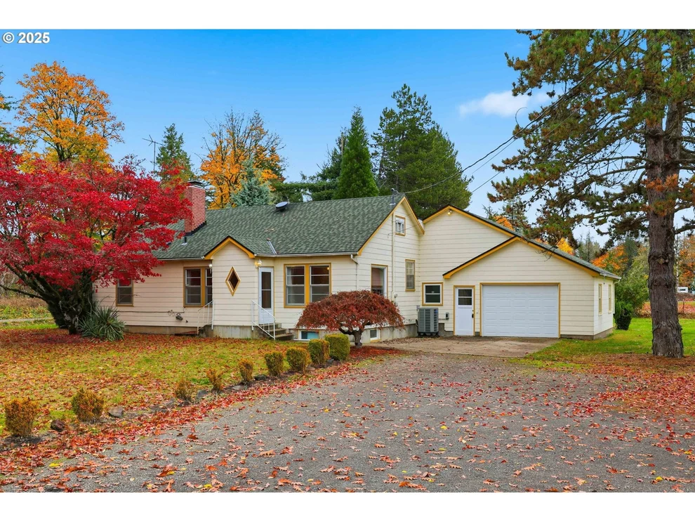 Unit for sale at 11040 SE MCCREARY LN, Boring, OR 97009