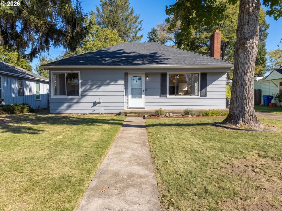 Unit for sale at 563 MANBRIN DR, Keizer, OR 97303