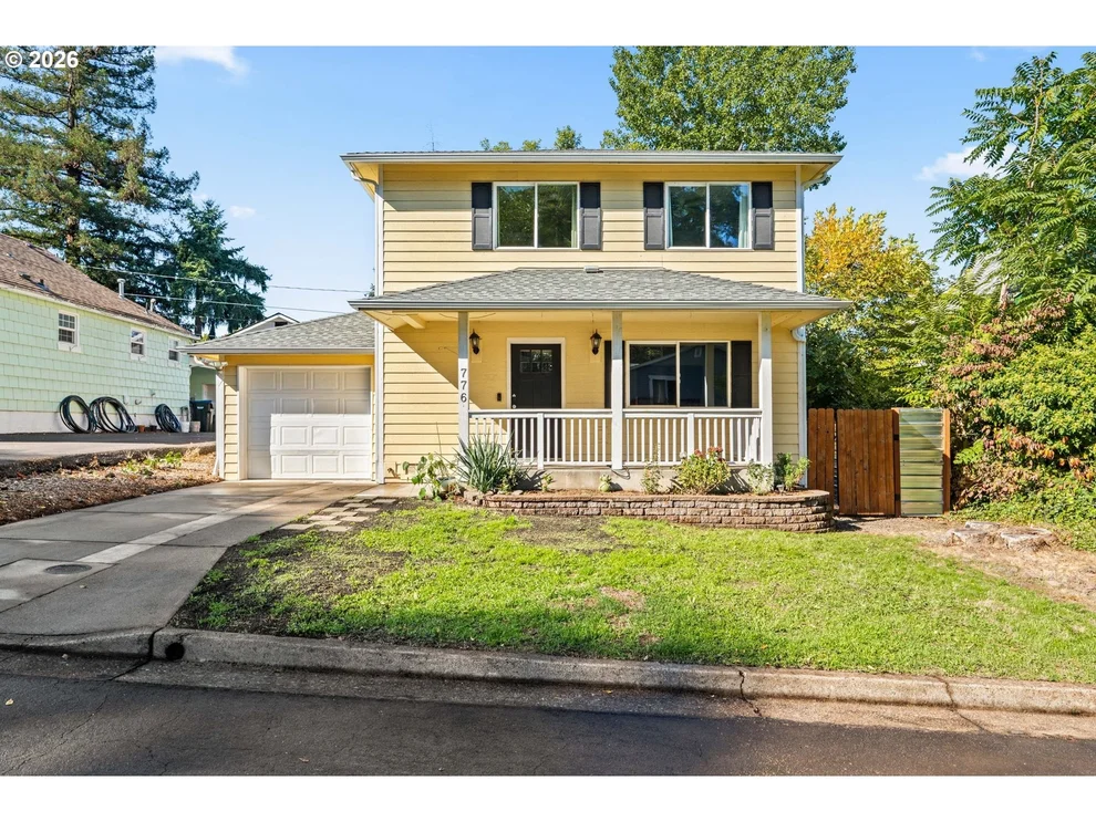 Unit for sale at 776 W ALTAMONT ST, Roseburg, OR 97471