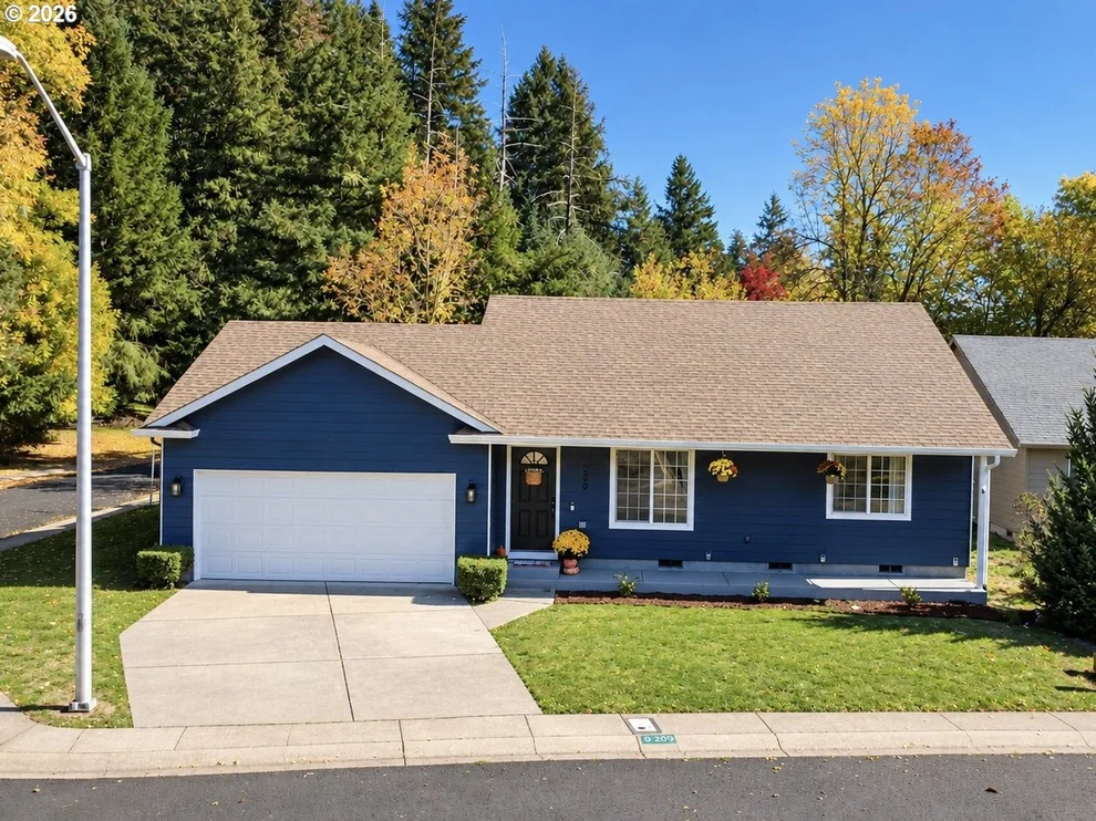 Unit for sale at 209 BLUEBIRD ST, CottageGrove, OR 97424