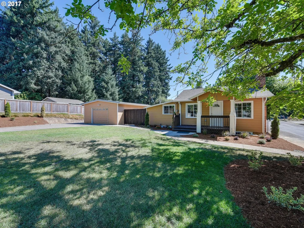 Unit for sale at 10592 SE 55TH AVE, Milwaukie, OR 97222