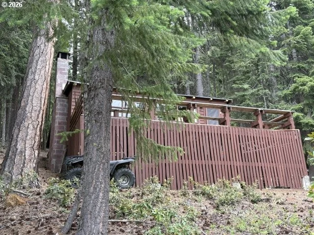Unit for sale at 24284 CRESCENT LAKE HWY, CrescentLake, OR 97733