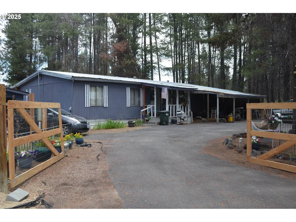 Unit for sale at 136028 HIGHWAY 97, Crescent, OR 97733