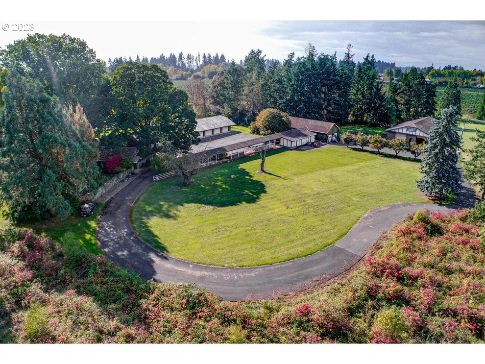 Unit for sale at 13750 SE LOCKS LOOP RD, Dayton, OR 97114