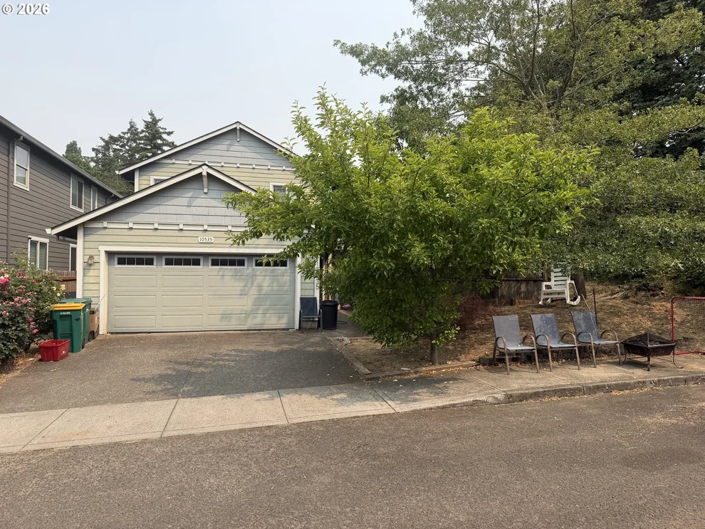 Unit for sale at 10535 SW CRESTWOOD DR, Beaverton, OR 97008