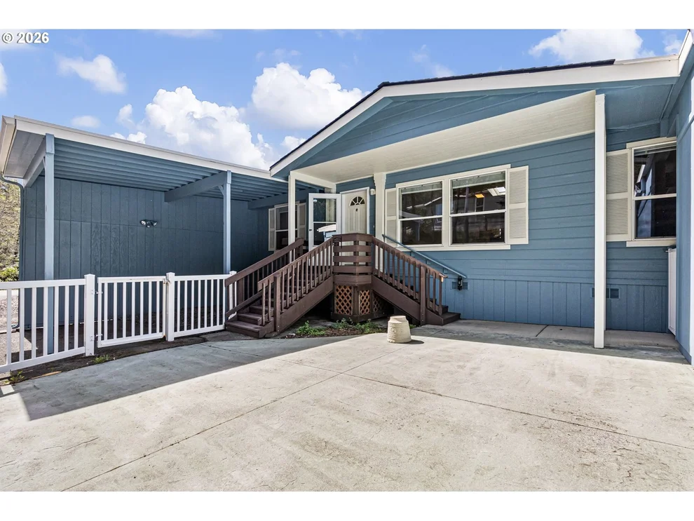 Unit for sale at 98041 HALLWAY RD, Brookings, OR 97415