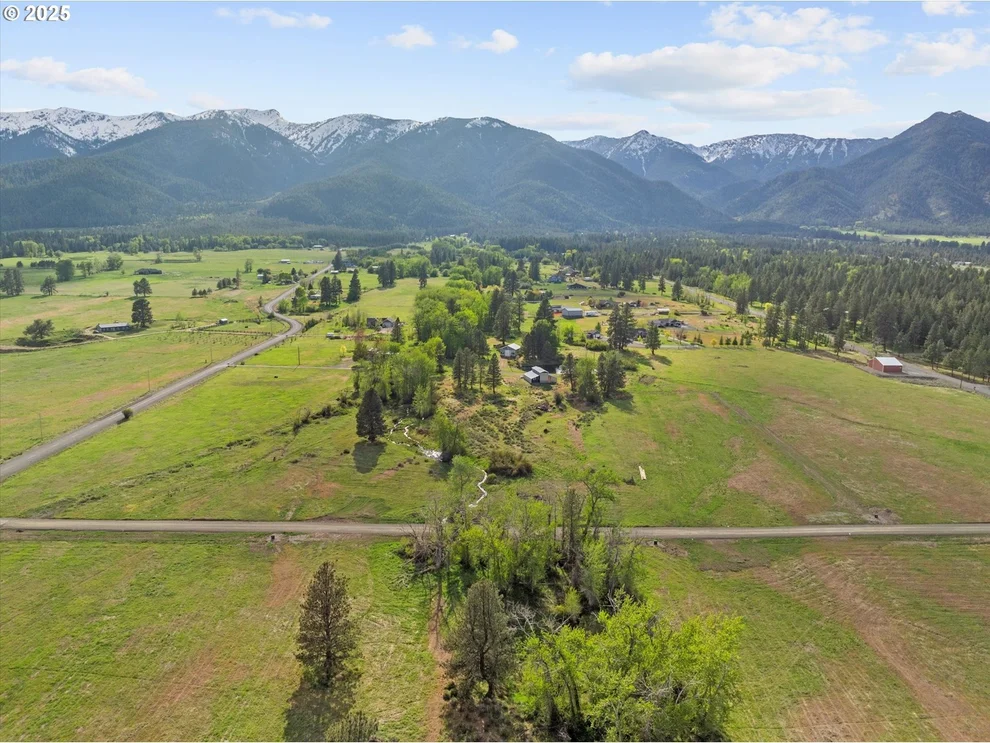 Unit for sale at Pinerich RD, BakerCity, OR 97814