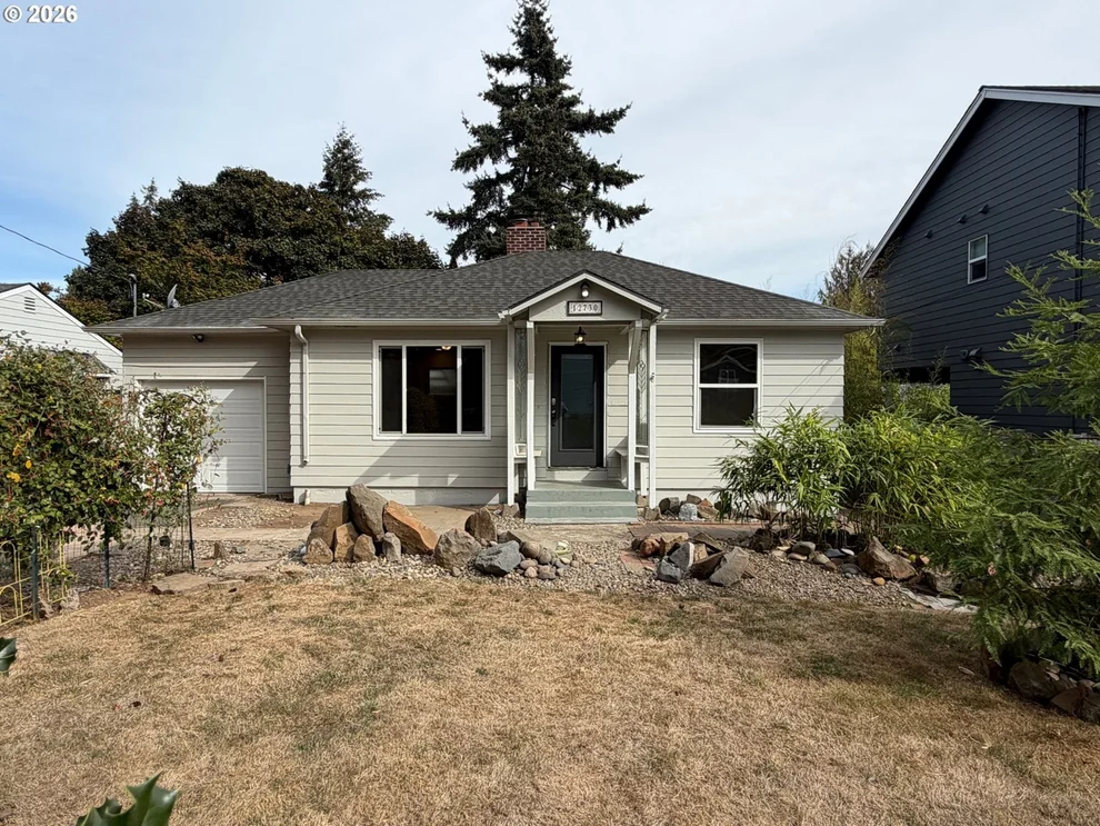 Unit for sale at 12730 SE 25TH AVE, Milwaukie, OR 97222