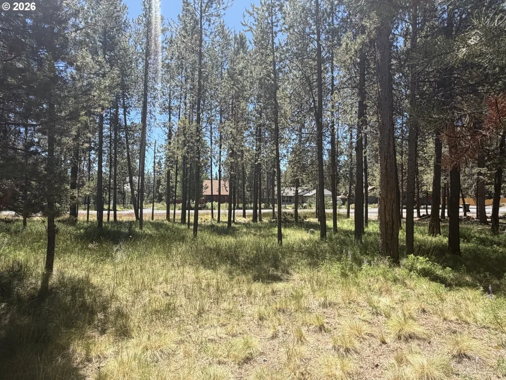 Unit for sale at 17386 GOLDEN EYE DR, Bend, OR 97707
