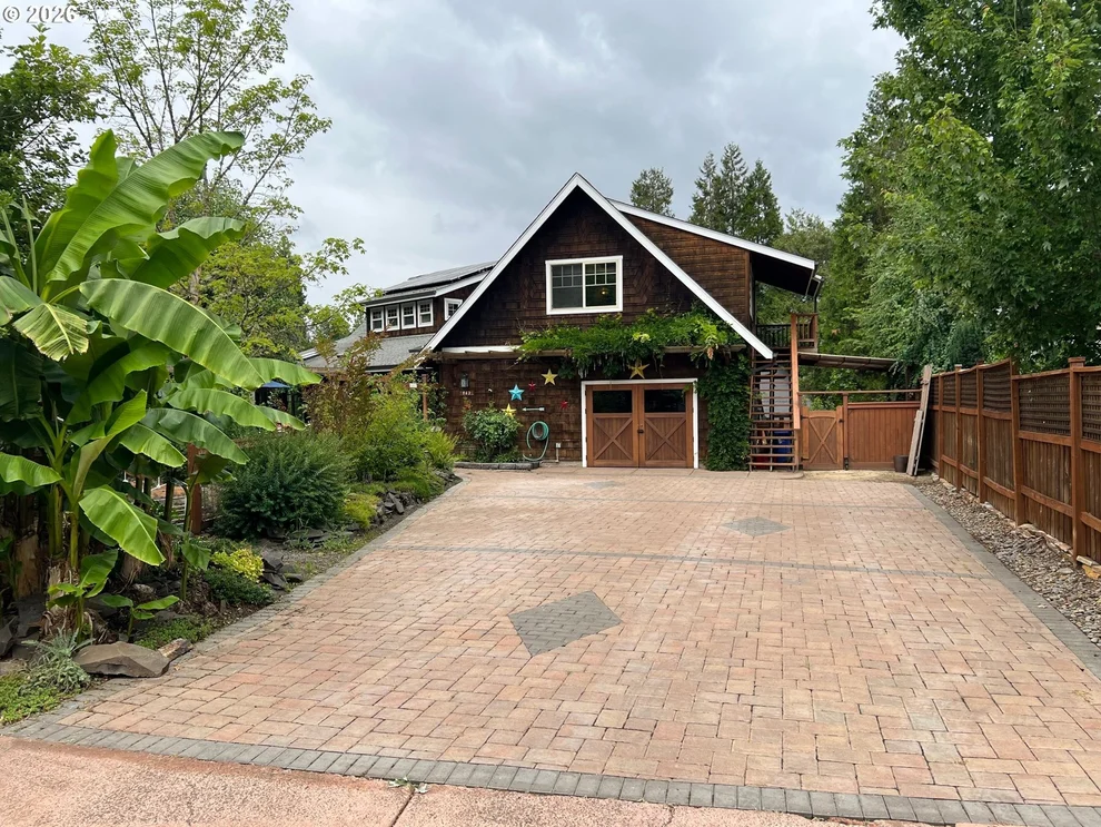 Unit for sale at 961 TIARA ST, Eugene, OR 97405