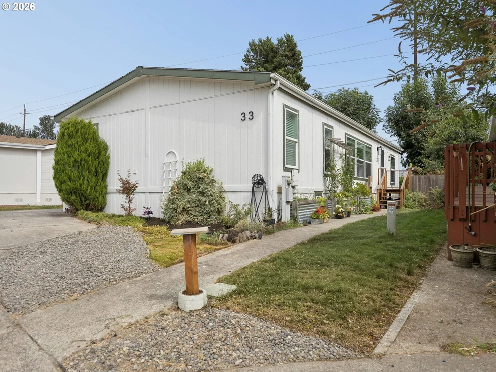 Unit for sale at 3201 NE 223RD AVE, Fairview, OR 97024