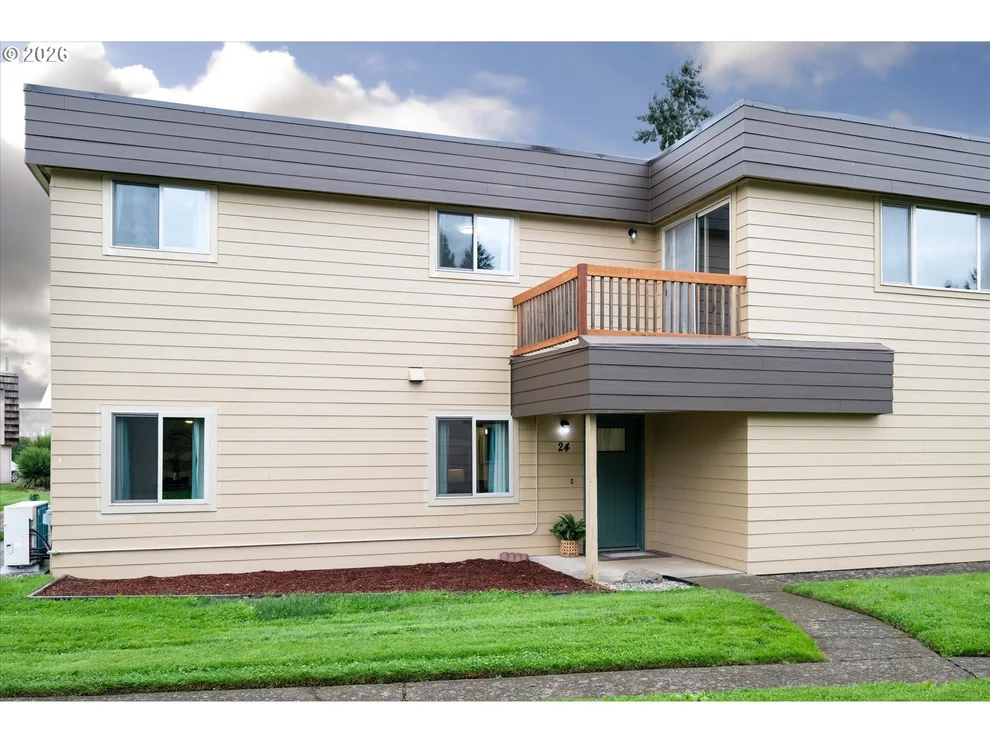 Unit for sale at 2727 GATEWAY ST, Springfield, OR 97477