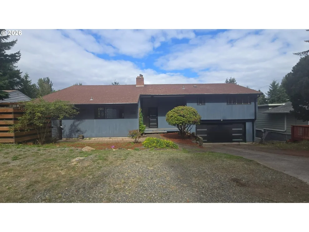 Unit for sale at 16435 NE MULTNOMAH ST, Portland, OR 97230