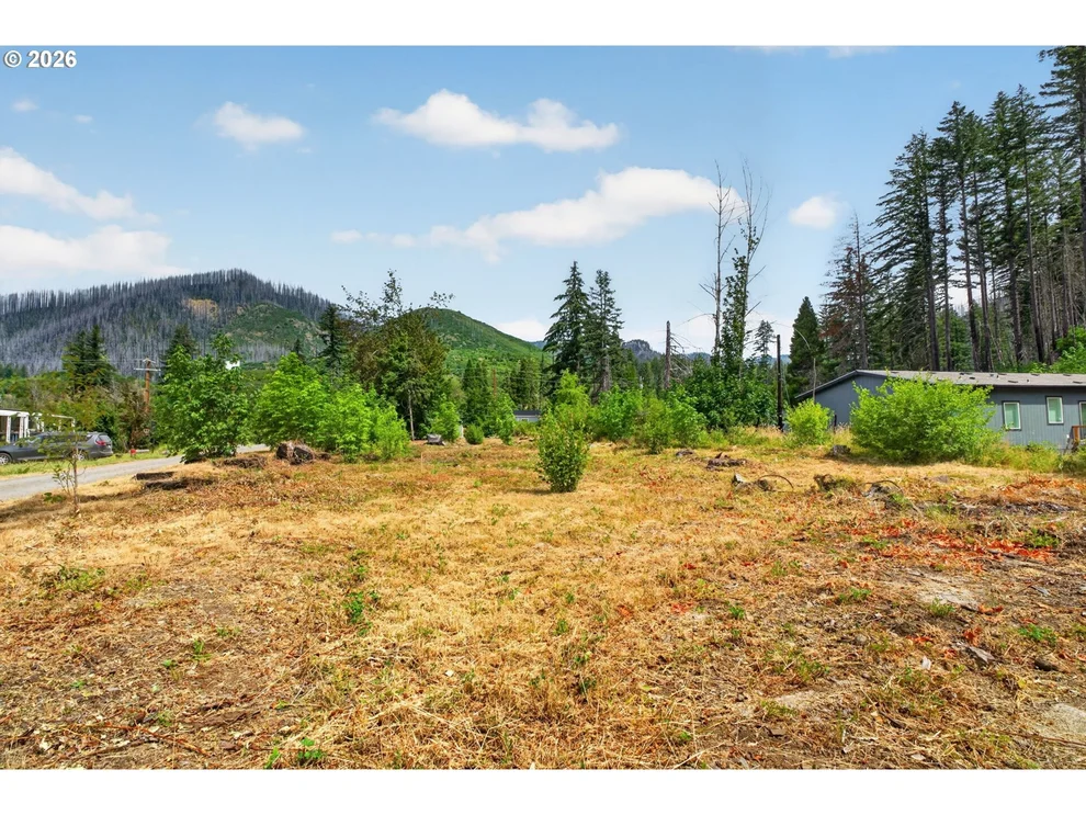 Unit for sale at 51790 Echo ST, BlueRiver, OR 97413