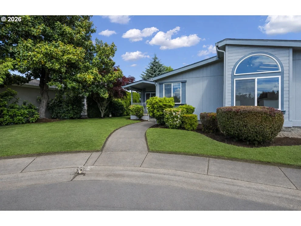 Unit for sale at 3220 CRESCENT AVE, Eugene, OR 97408