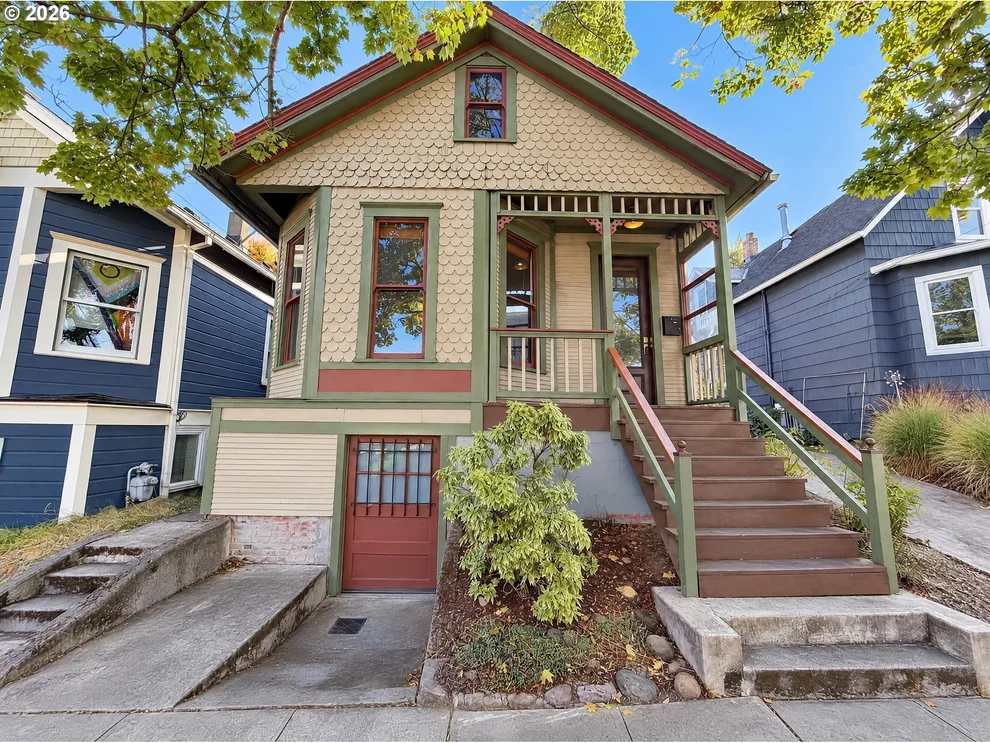 Unit for sale at 3110 SE 18TH AVE, Portland, OR 97202