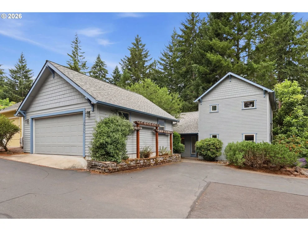 Unit for sale at 3026 HENDRICKS HILL DR, Eugene, OR 97403