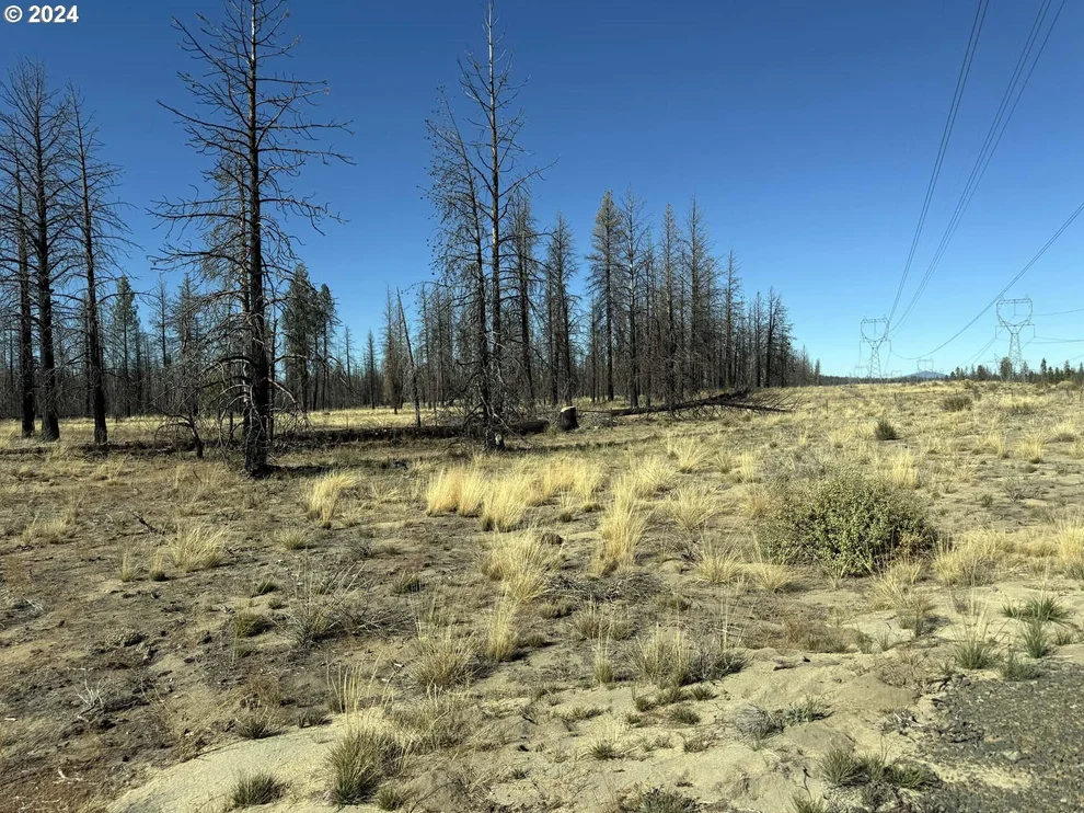 Unit for sale at Mahogany LN, Beatty, OR 97621