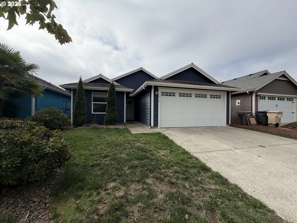 Unit for sale at 1615 SE JONATHAN AVE, Dallas, OR 97338