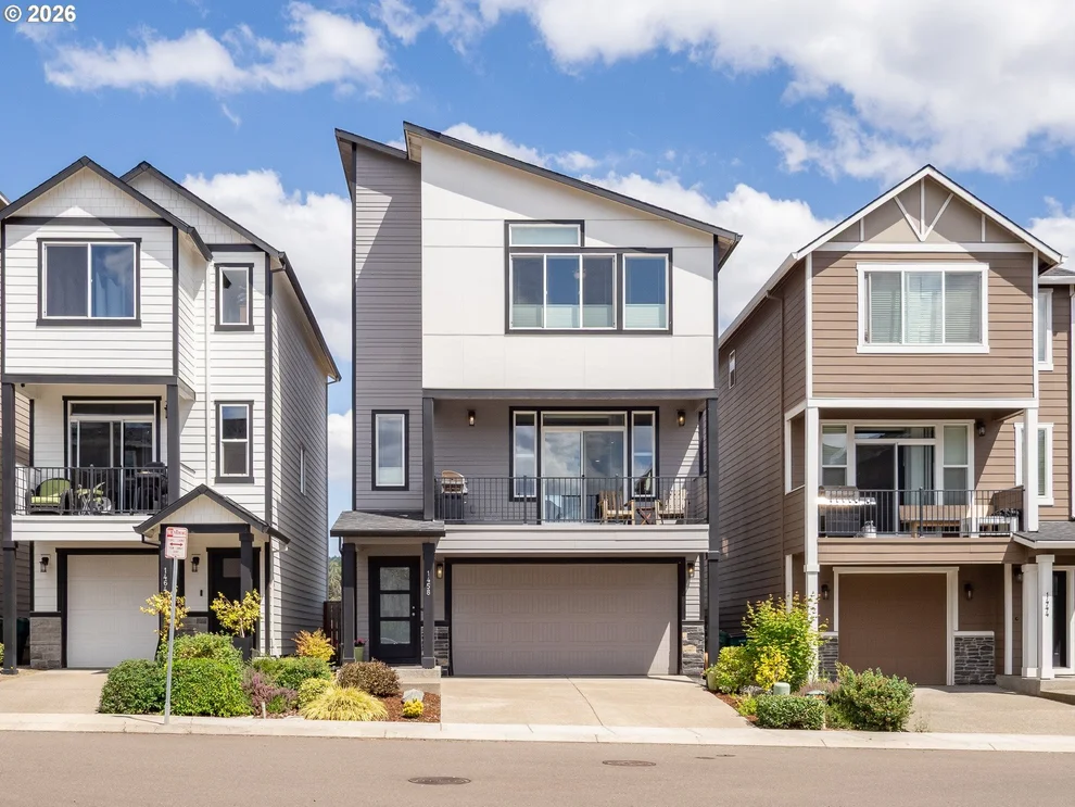 Unit for sale at 1458 N SILTSTONE AVE, Newberg, OR 97132