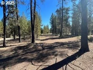 Unit for sale at 1 Gracies RD, Gilchrist, OR 97737