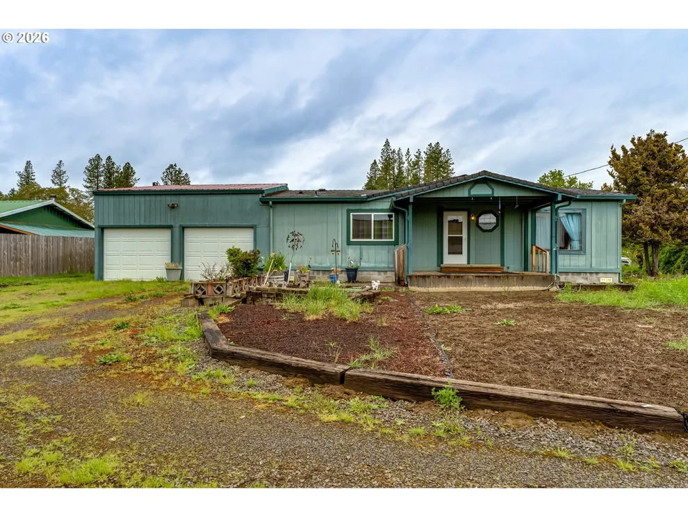 Unit for sale at 88756 SPRAGUE ST, Elmira, OR 97437