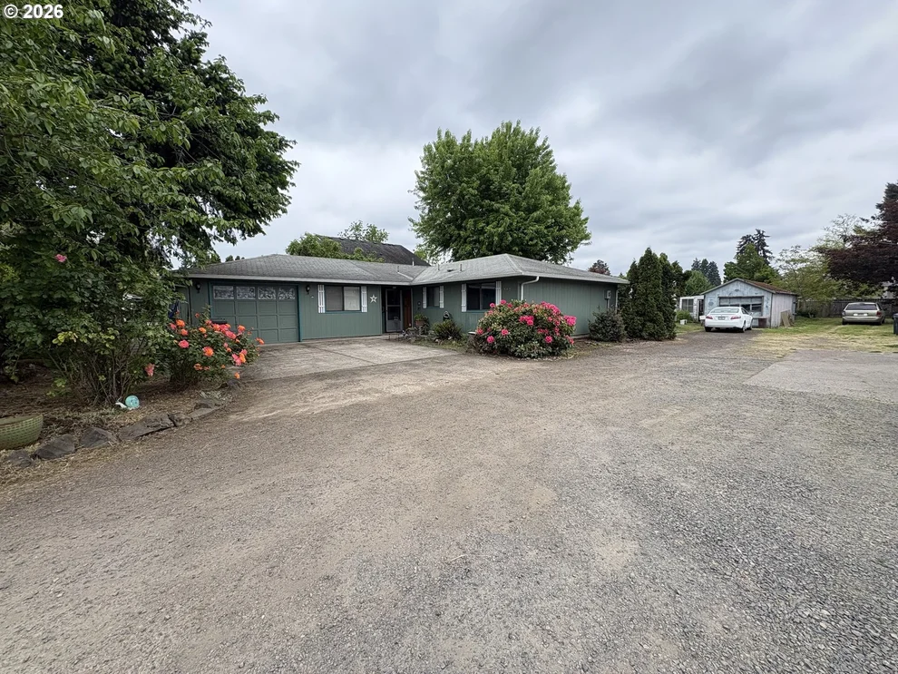 Unit for sale at 392 S 37TH ST, Springfield, OR 97478