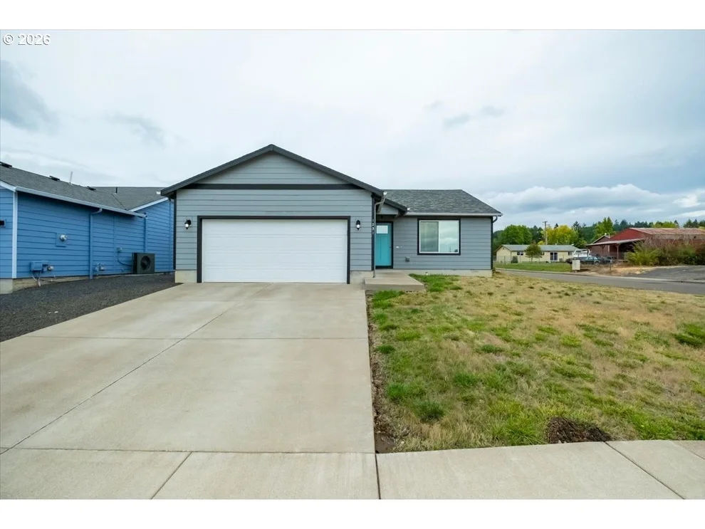 Unit for sale at 1231 46TH CT, SweetHome, OR 97386