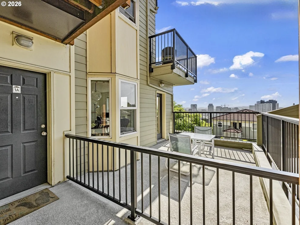 Unit for sale at 325 NW UPTOWN TER, Portland, OR 97210